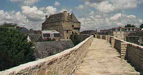 Gu&eacute;rande Burg