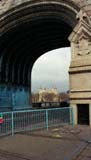 Tower durch Tower Bridge